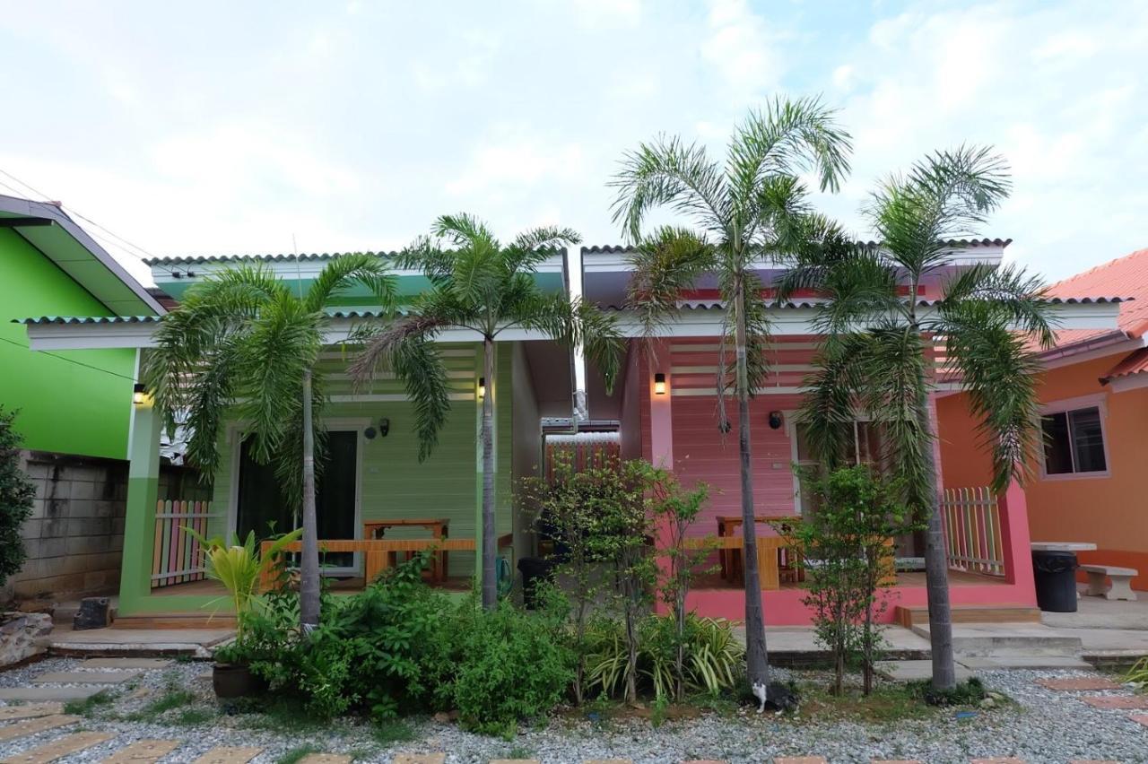 Thippawan Bungalow Koh Si Chang Eksteriør billede